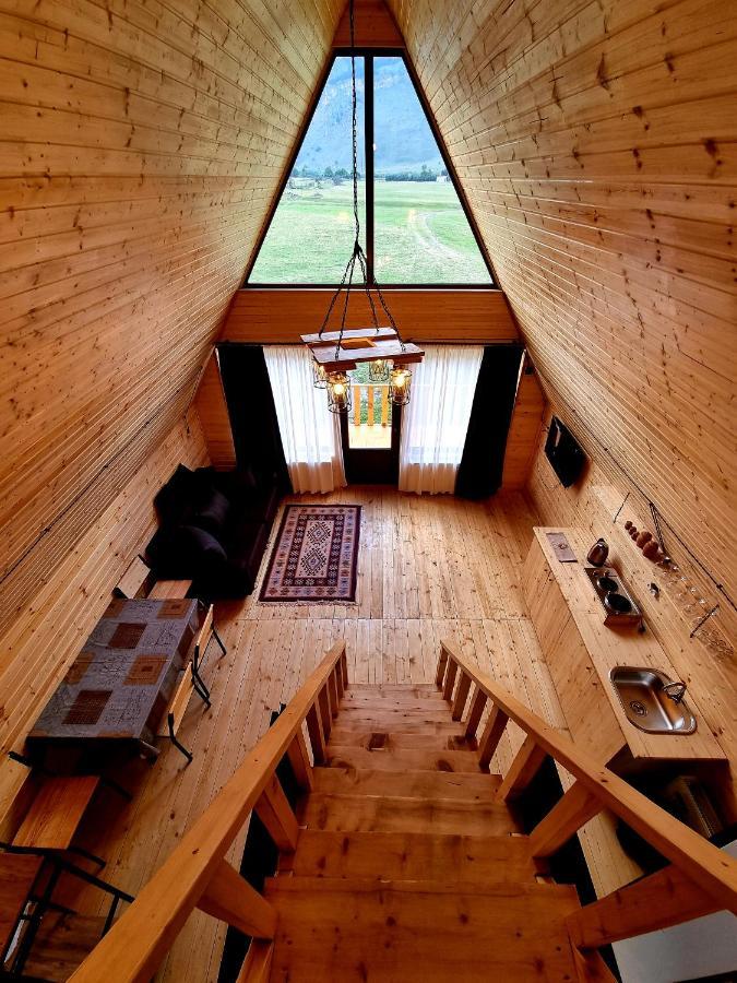 Mountain hut in Kazbegi Villa Buitenkant foto