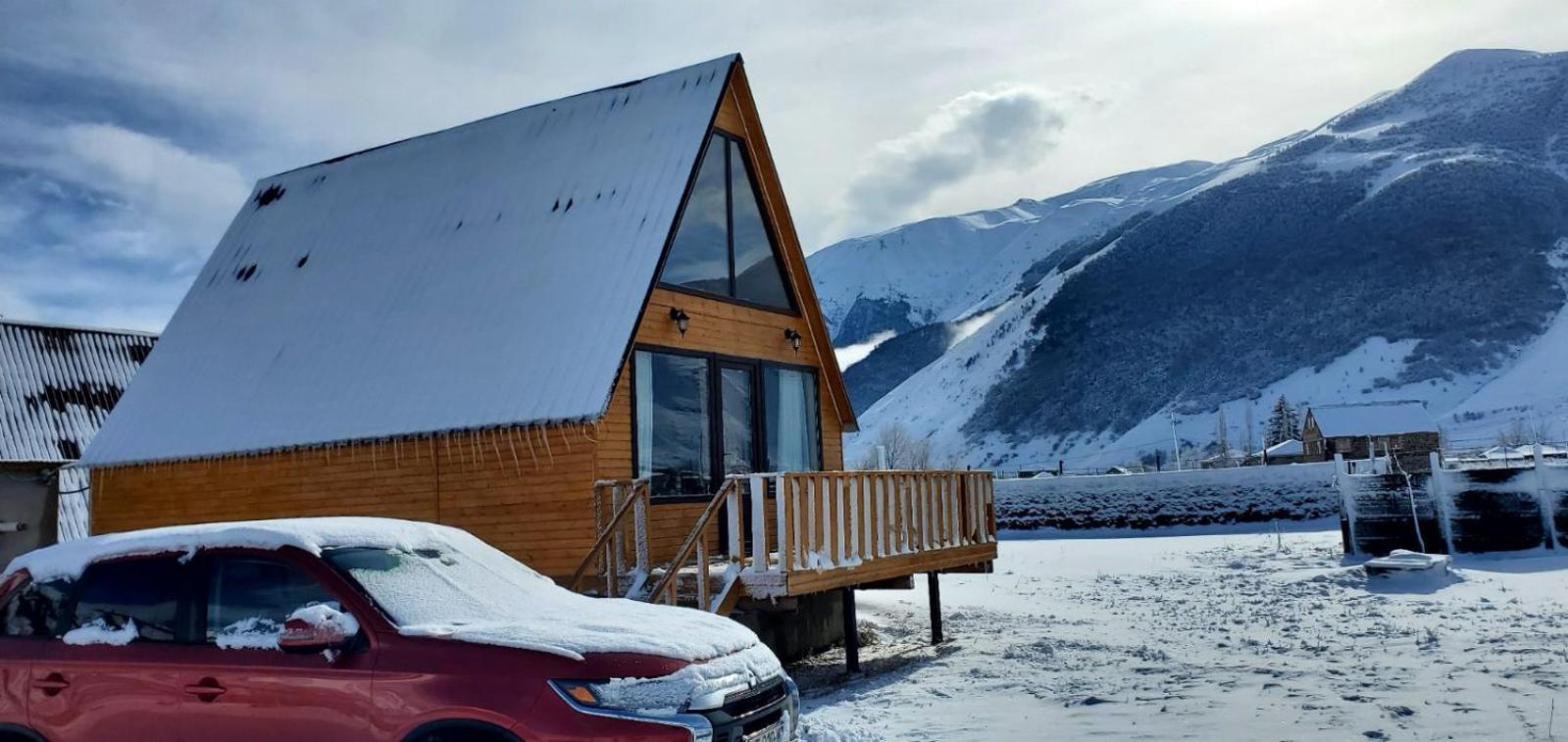 Mountain hut in Kazbegi Villa Buitenkant foto